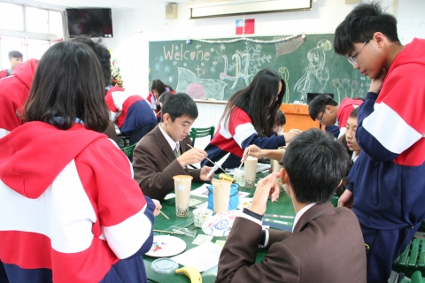 學包潤餅、搓湯圓 日本高校生初體驗 2017/12/18 14:04記者周敏鴻／桃園報導